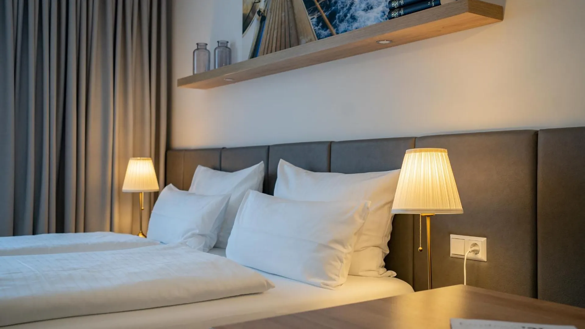 Bodenseezeit Apartmenthotel Garni Lindau  Hotel Lindau (Bodensee)