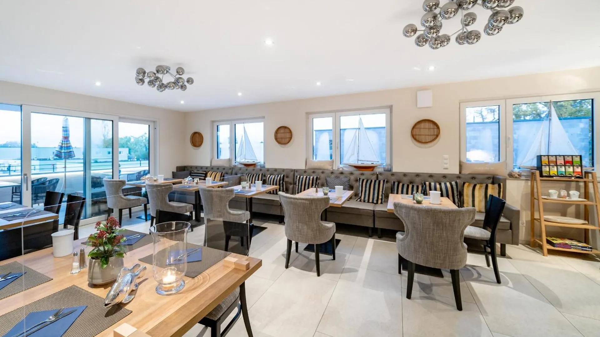 Bodenseezeit Apartmenthotel Garni Lindau  Hotel